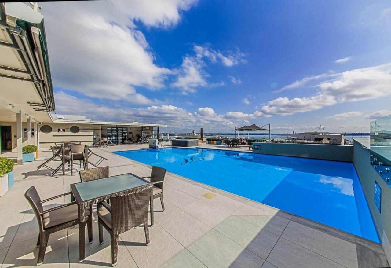Spacious One Bedroom In The Heritage Hotel! Auckland Bagian luar foto